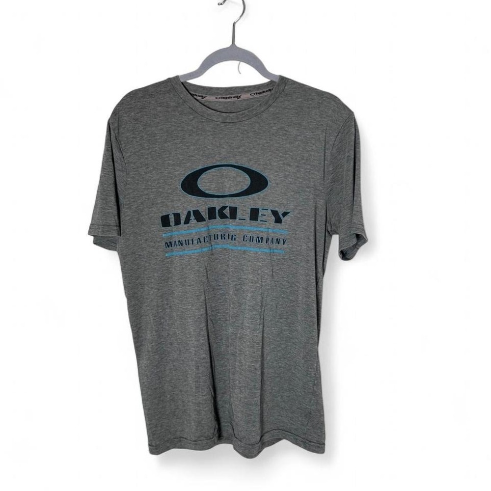 Oakley O-Outline O Hydrolix T-Shirt
Large?‎